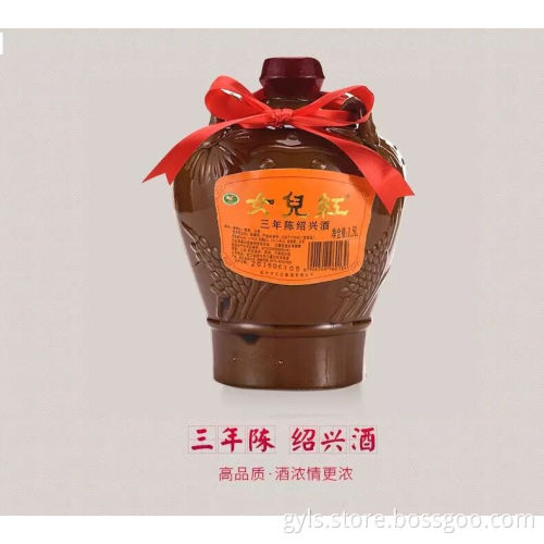Shaoxing rice wine filled in pottery jar3 tears